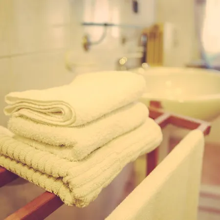 Antica Casa Nebiolo 아파트 포르타코마로