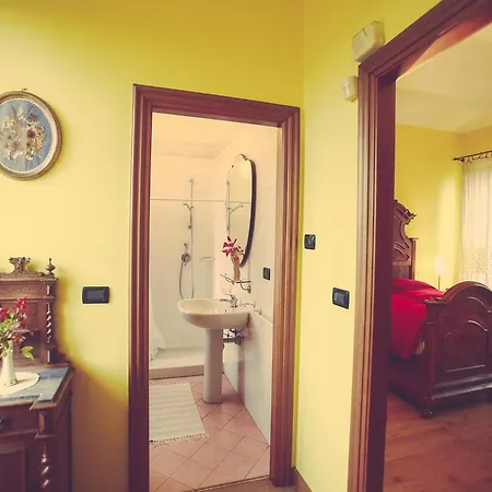 Antica Casa Nebiolo 아파트