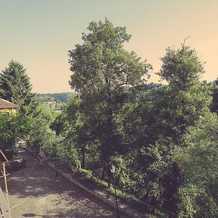 Antica Casa Nebiolo 아파트